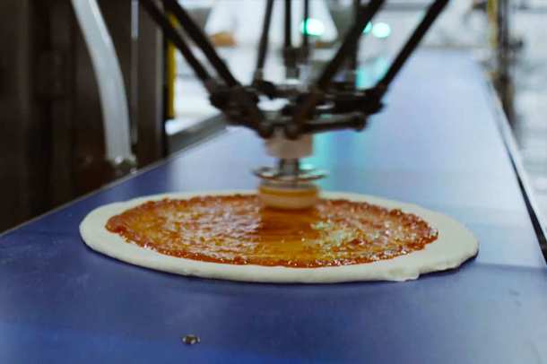 24-robot-pizza.w710.h473.2x